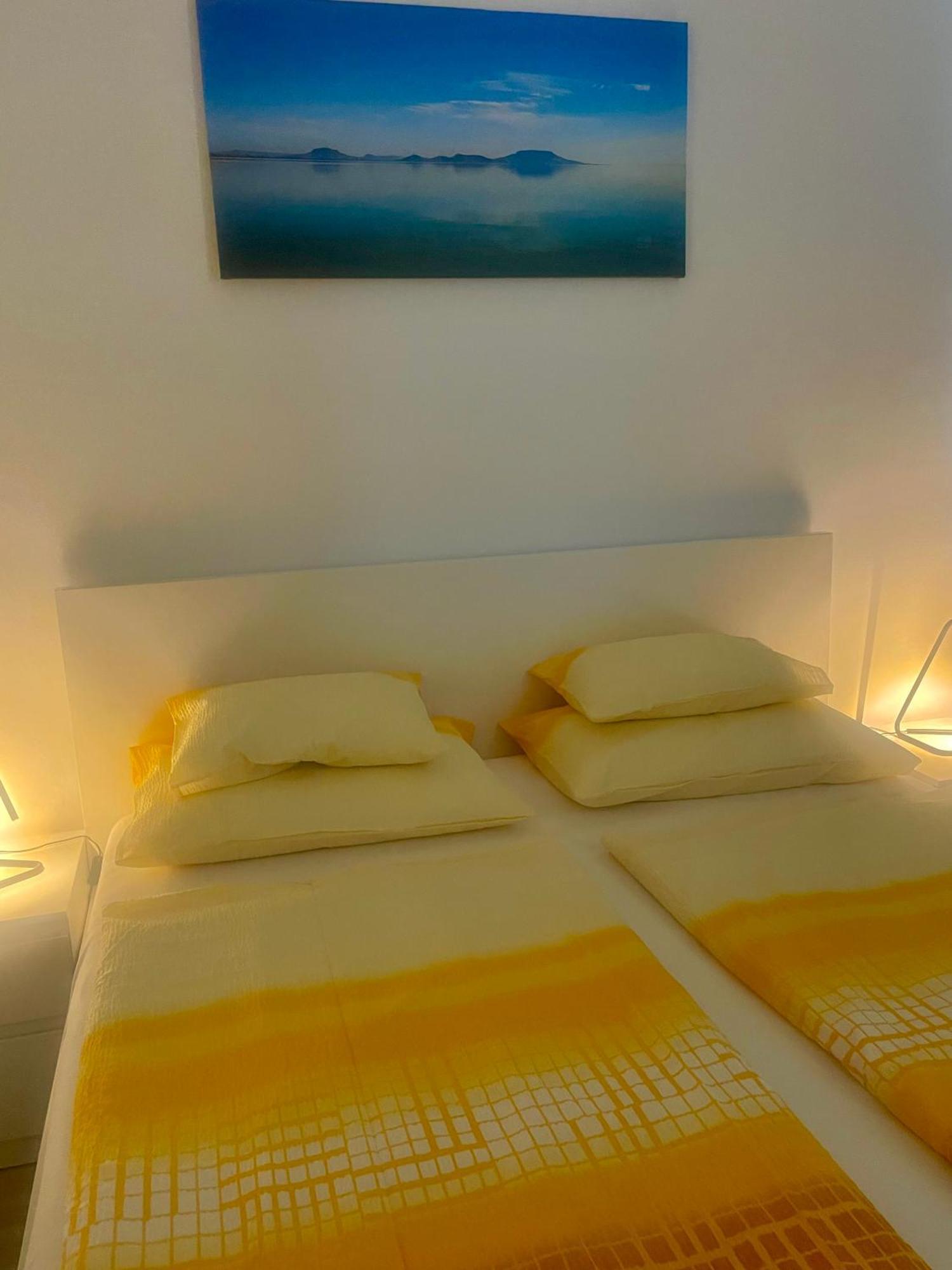 Vizparti Apartman Siófok Exterior foto